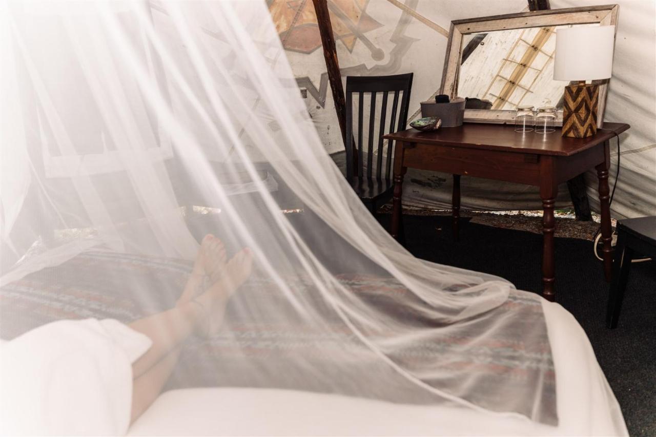 Similkameen Wild Resort & Winery Retreat Osoyoos Εξωτερικό φωτογραφία