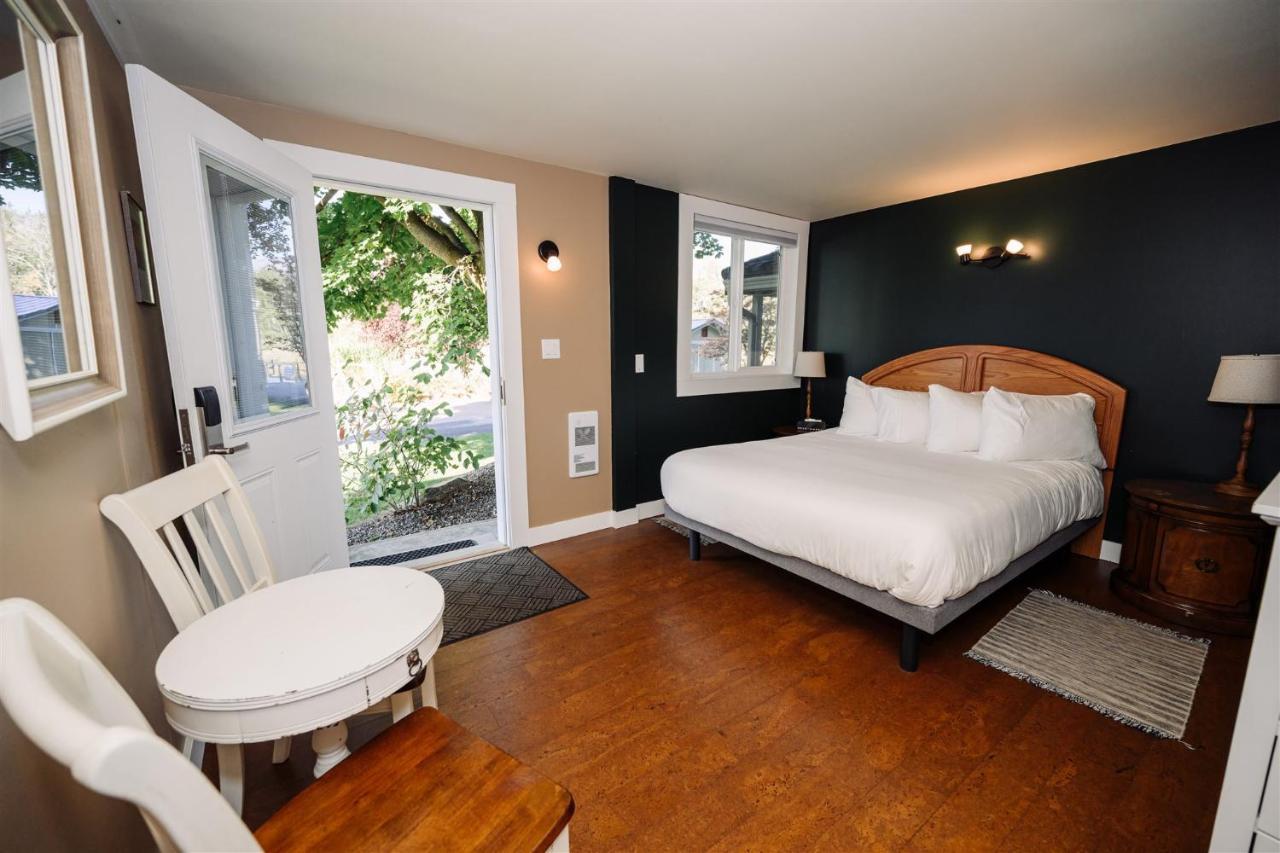 Similkameen Wild Resort & Winery Retreat Osoyoos Εξωτερικό φωτογραφία