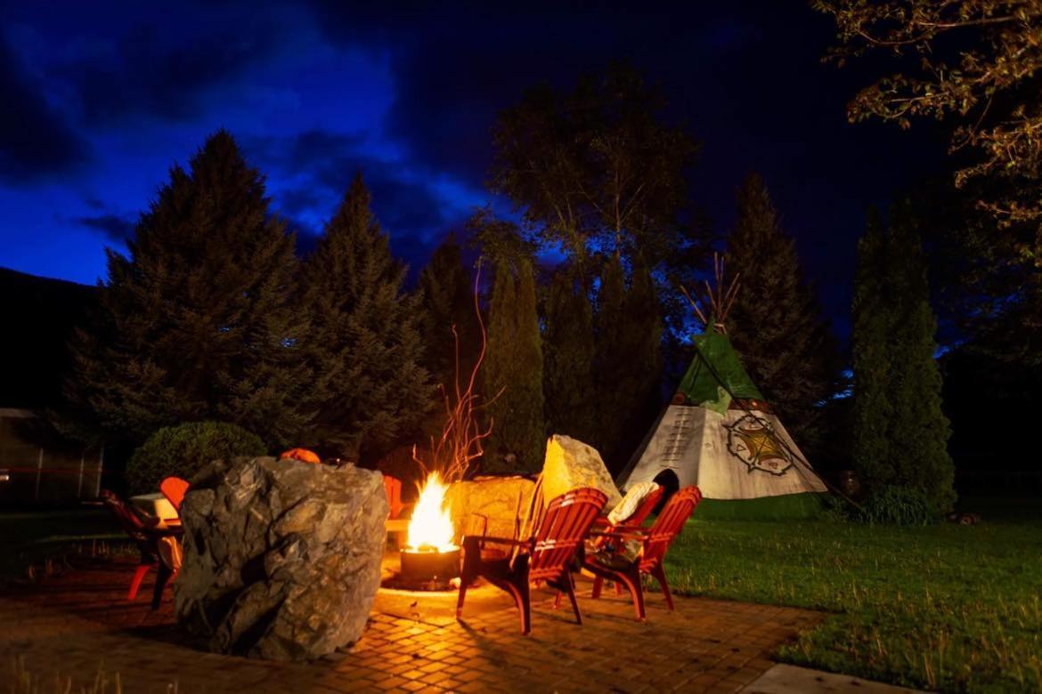 Similkameen Wild Resort & Winery Retreat Osoyoos Εξωτερικό φωτογραφία
