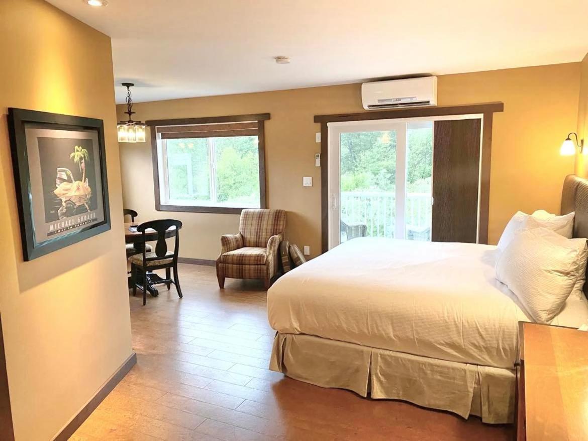 Similkameen Wild Resort & Winery Retreat Osoyoos Εξωτερικό φωτογραφία