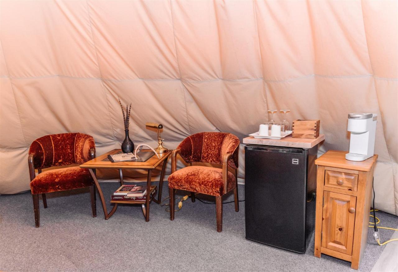 Similkameen Wild Resort & Winery Retreat Osoyoos Εξωτερικό φωτογραφία
